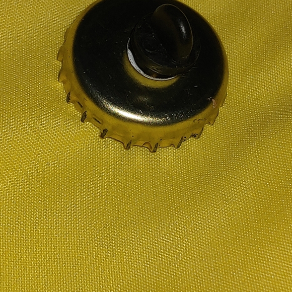 Mike Lindell Resin Bottle cap pin - Picture 2 of 6